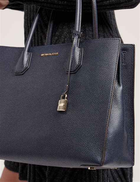 michael kors navy blue tote.